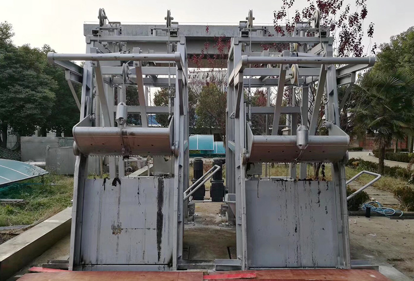 鋼絲繩格柵除污機(jī)
